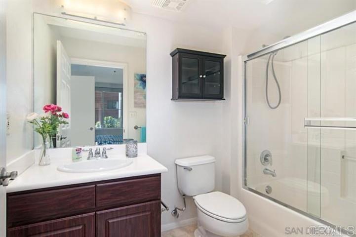 1970 Columbia Street - photo 11