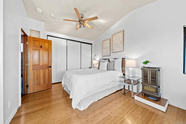 7439 Carrie Ridge Way, San Diego CA: https://media.crmls.org/mediaz/e7905583-7913-4ec4-aaf0-c90ea5aa4dba.jpg