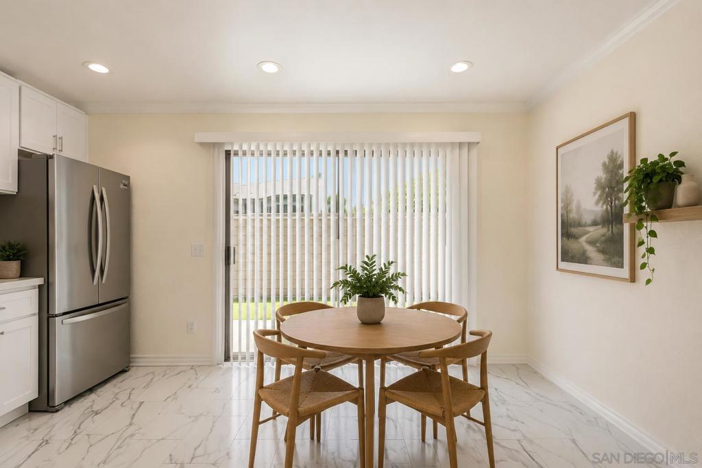9289 Village Glen Dr. - photo 6