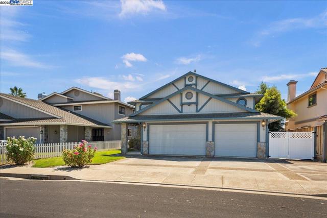 5690 Beaver Lane, Discovery Bay CA: https://media.crmls.org/mediaz/e7908114-dd9d-4b0c-abf2-f452d224df93.jpg
