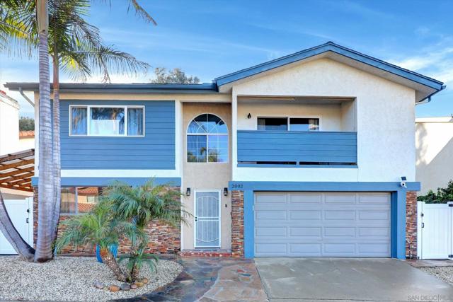 2002 Mendocino Blvd, San Diego CA: https://media.crmls.org/mediaz/e7912d01-4a5c-4c9b-b8fa-92749b6e20a2.jpg