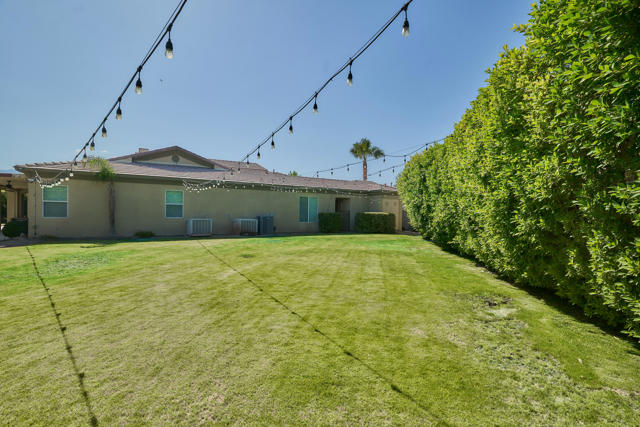 9 Cartier Court, Rancho Mirage CA: https://media.crmls.org/mediaz/e79231cc-73f1-44bf-8d9a-a6edd49aac63.jpg