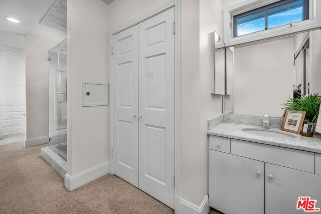 Primary Suite Bathroom