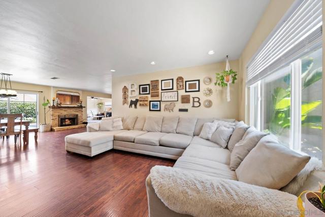10263 Avenida Real, Lakeside CA: https://media.crmls.org/mediaz/e7932421-d41b-4e80-9a74-25bcfd04b71d.jpg