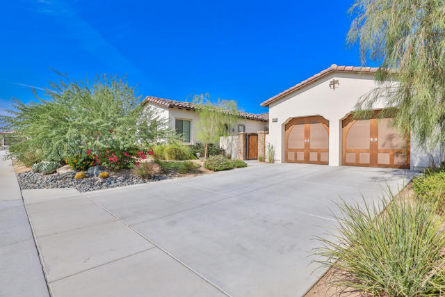 5 Bed Home for Sale in Palm Desert, California
