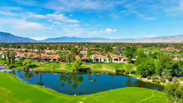 600 Gold Canyon Drive, Palm Desert CA: https://media.crmls.org/mediaz/e793e5e2-cd3f-4cf1-81cf-9c5b1f99b0fc.jpg