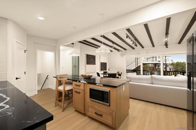 5061 Onstad St, San Diego CA: https://media.crmls.org/mediaz/e793ef49-d4d2-4282-a80b-e0fb3c7f6e76.jpg