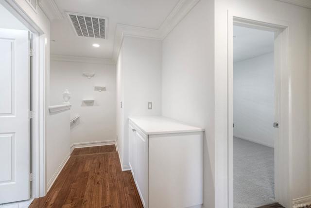 4302 Pacifica Way, Oceanside CA: https://media.crmls.org/mediaz/e793f7b6-8b6c-46a7-b561-a7be89a2115d.jpg