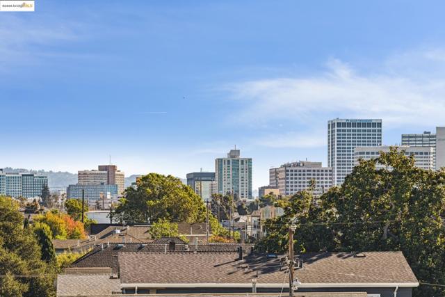 2400 Adeline ST, Oakland CA: https://media.crmls.org/mediaz/e794a6fc-d83f-4a01-8d9b-d72e583668f9.jpg