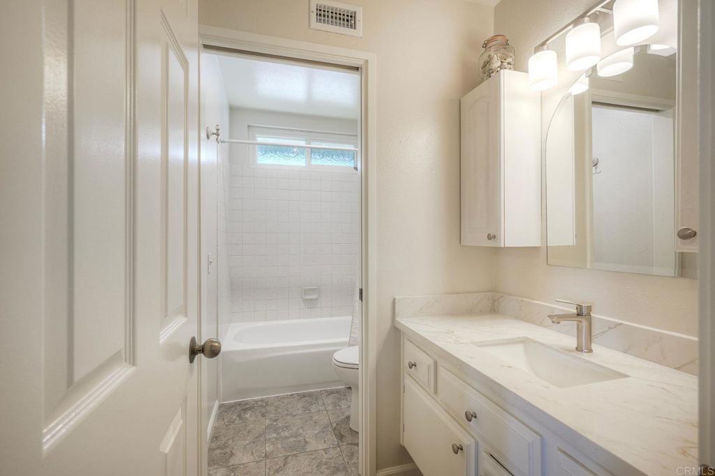13639 Freeport Road - photo 19