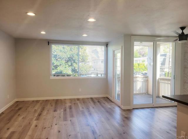 3154 Groton Way, San Diego CA: https://media.crmls.org/mediaz/e7955f1c-5306-4672-b1c9-c4289eeff8ba.jpg