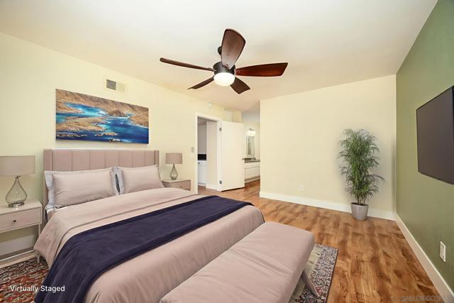 4225 Dusk Ln, Oceanside CA: https://media.crmls.org/mediaz/e7957fe9-763e-4976-8f89-e459b88b04a5.jpg