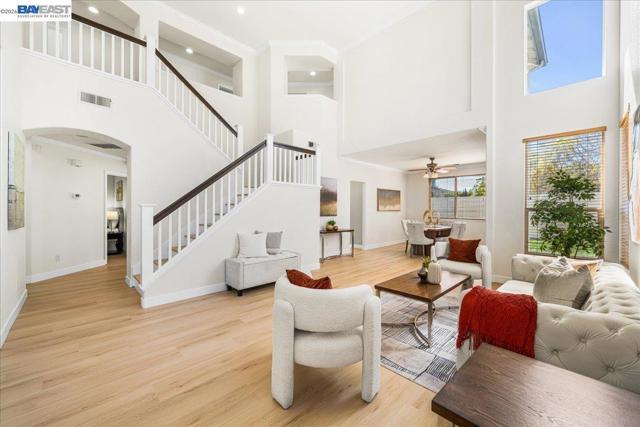 Image 3 of 60 For 368 Riesling Ct