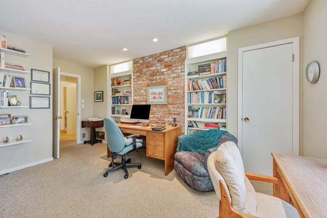 495 Summit Springs Road, Woodside CA: https://media.crmls.org/mediaz/e7976825-5254-4b3a-a82a-064e40ca7c20.jpg