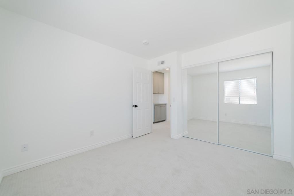 6859 Pear Tree - photo 14