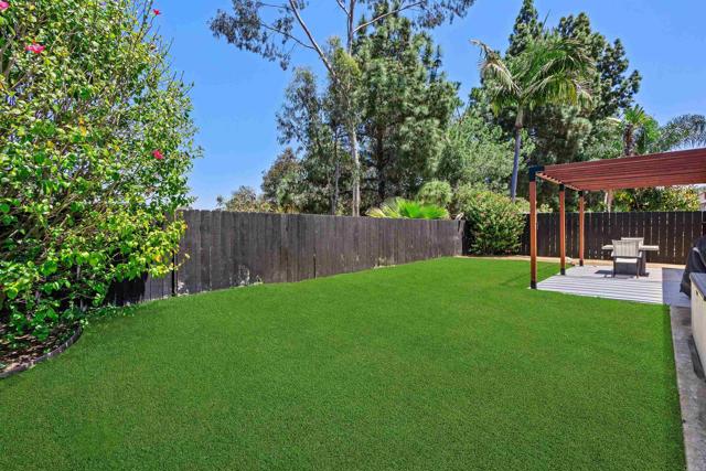 15576 Paseo Ajanta, San Diego CA: https://media.crmls.org/mediaz/e798f0e8-12ac-421e-beed-0588b52aee34.jpg