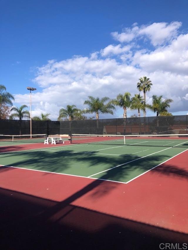 2330 Hosp Way, Carlsbad CA: https://media.crmls.org/mediaz/e7992294-14ae-43d8-be04-5ffe670f2c69.jpg