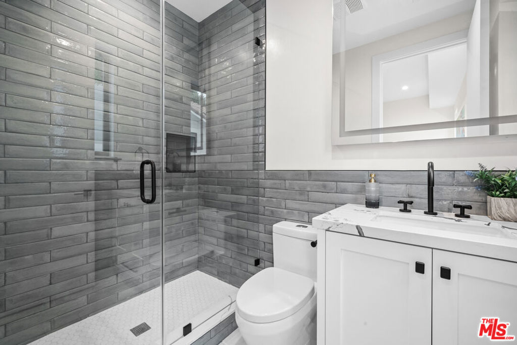 MLS #26912877 image #8