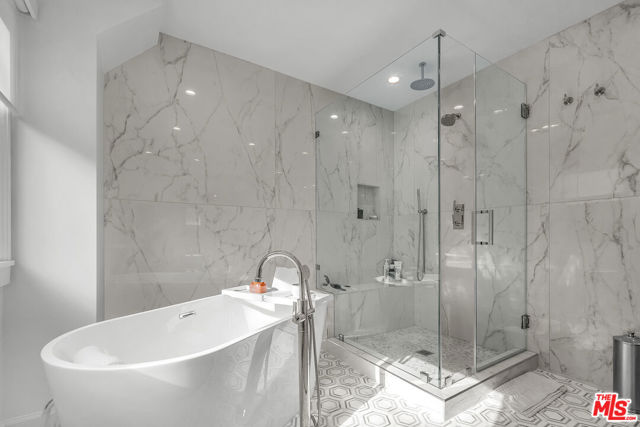 751 Westholme Avenue, Los Angeles CA: https://media.crmls.org/mediaz/e79a01d5-a1f9-480e-9e7c-e775e00b2761.jpg