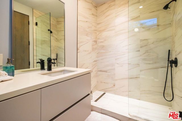 1724 N Sierra Bonita Avenue, Los Angeles CA: https://media.crmls.org/mediaz/e79a71dc-8124-4421-a87c-fd3ee81dac9a.jpg