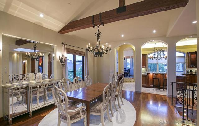 1150 Pine St, Coronado CA: https://media.crmls.org/mediaz/e79b1997-b2a8-4c78-b0bc-3f33d0a89f77.jpg