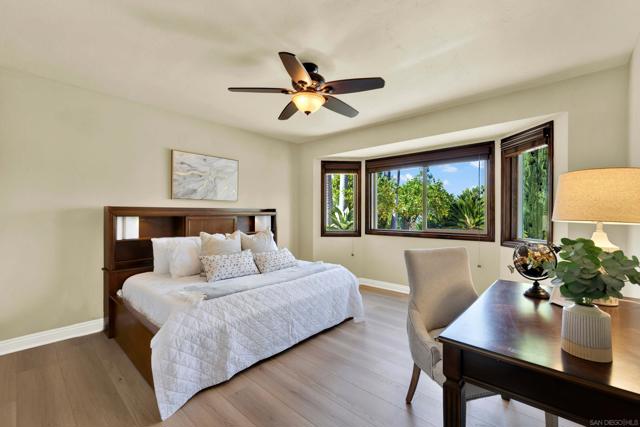 12206 Fairway Pointe Row, San Diego CA: https://media.crmls.org/mediaz/e79b2874-de7c-4196-9eea-2c856f6fed1b.jpg