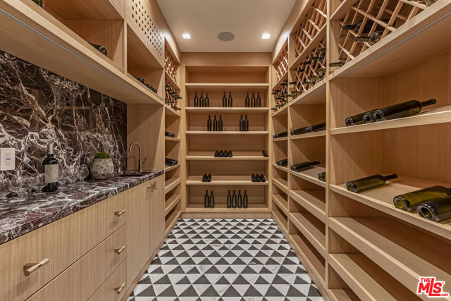 409 21st Street, Santa Monica CA: https://media.crmls.org/mediaz/e79b58f0-3f32-4e17-9e4e-c4d7b0dea2de.jpg