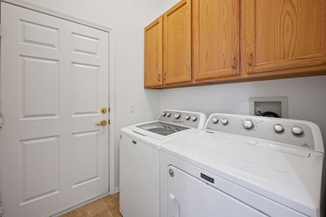 44660 S Heritage Palms Drive, Indio CA: https://media.crmls.org/mediaz/e79b9f90-1e2b-48ca-ac29-e6acaa232a73.jpg