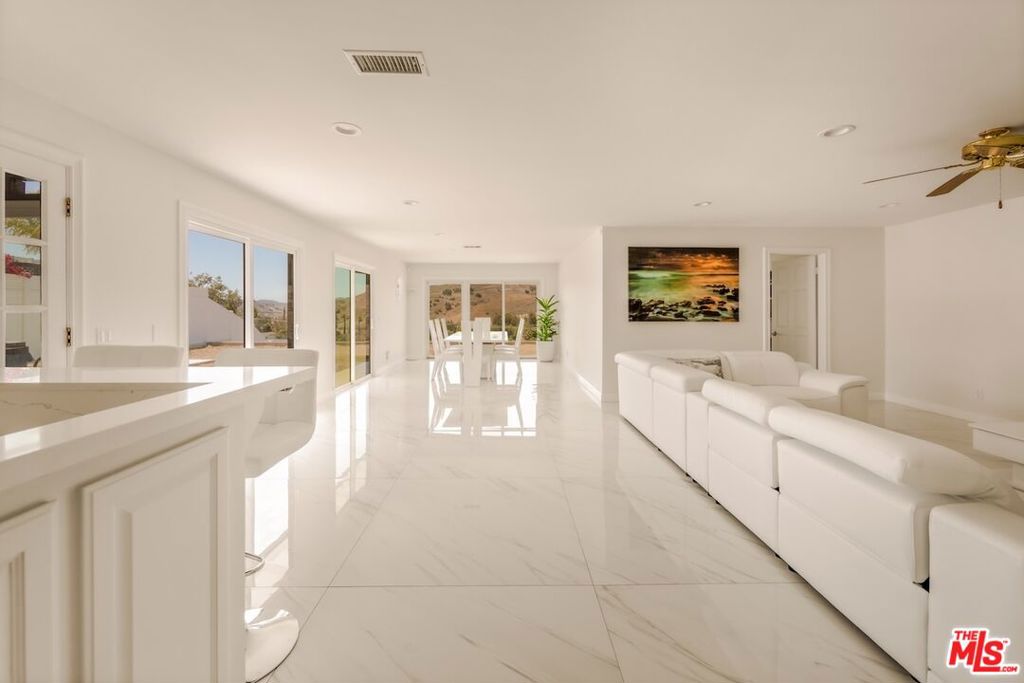 MLS #26875713 image #4