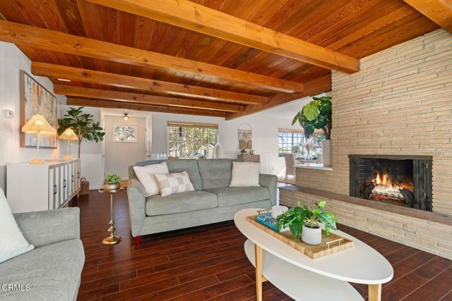 Detail Gallery Image 8 of 32 For 339 Carol Dr, Ventura,  CA 93003 - 2 Beds | 2 Baths