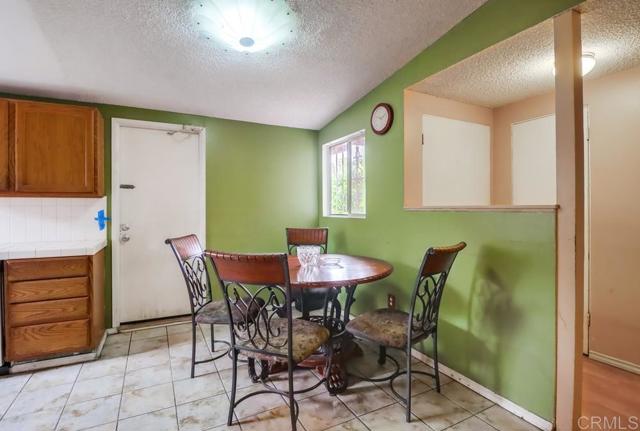 Detail Gallery Image 23 of 27 For 1408 Ebbs St, San Diego,  CA 92114 - 3 Beds | 1 Baths