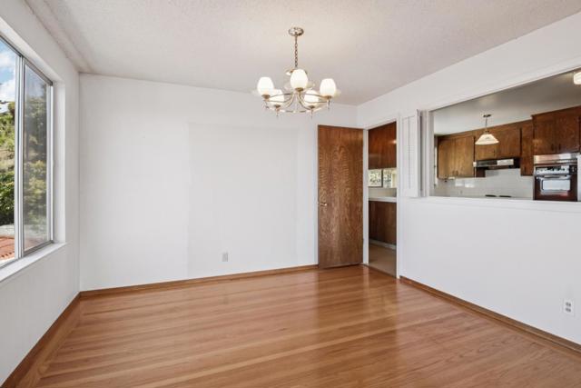 1259 Toyon Drive, Millbrae CA: https://media.crmls.org/mediaz/e79df702-8502-4918-9b1c-1a44a2935e17.jpg