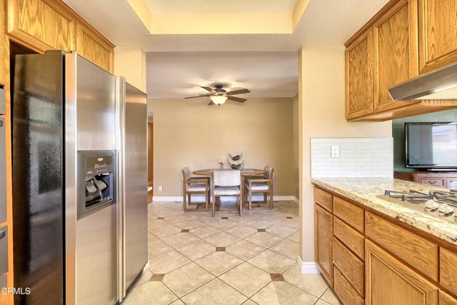 Detail Gallery Image 24 of 43 For 2037 Jill Ct, Simi Valley,  CA 93063 - 5 Beds | 2 Baths