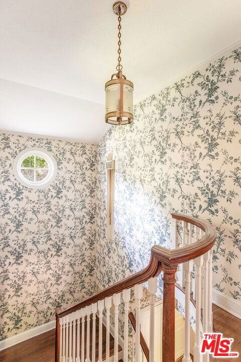 3734 Longridge Avenue, Sherman Oaks CA: https://media.crmls.org/mediaz/e79e8e34-c7ac-4846-9dfe-402244206973.jpg