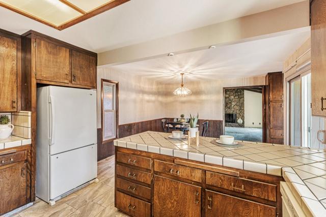 1870 Cushman Street, Hollister CA: https://media.crmls.org/mediaz/e79f1249-7046-4210-828b-2cdb313984b1.jpg