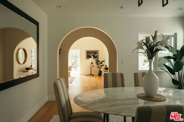 1237 S Curson Avenue, Los Angeles CA: https://media.crmls.org/mediaz/e7a112a1-fed2-4919-9244-d46a9544d8b7.jpg
