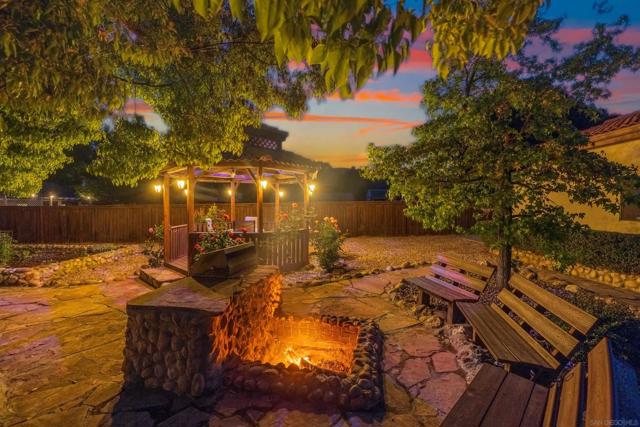 23540 Oriente Way, Ramona CA: https://media.crmls.org/mediaz/e7a162cf-988c-45e6-816c-cd68ee236607.jpg