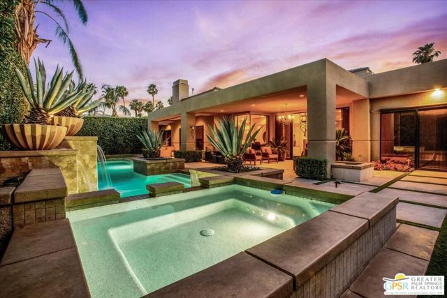 39700 Keenan Drive, Rancho Mirage CA: https://media.crmls.org/mediaz/e7a29ab9-4ac7-4ca4-bdad-ea400155322f.jpg