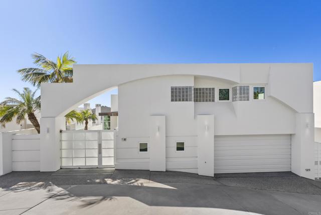 121 Via De La Valle, Del Mar CA: https://media.crmls.org/mediaz/e7a42360-a061-45cf-b812-cb5c57389662.jpg