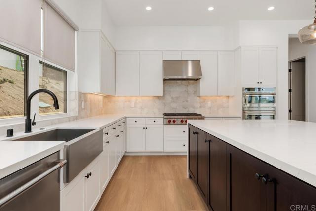 1243 Stonemark place, Vista CA: https://media.crmls.org/mediaz/e7a4cb67-1baf-40e5-9267-f1b90ef5a17e.jpg