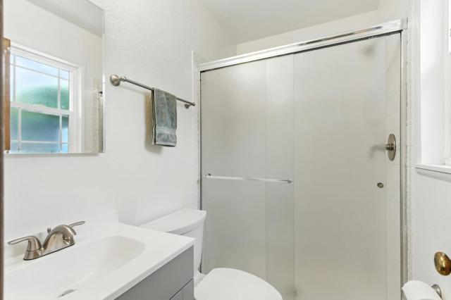 5222 Keystone Drive, Fremont CA: https://media.crmls.org/mediaz/e7a64109-65dd-476a-a1a0-c459ae26b5f2.jpg