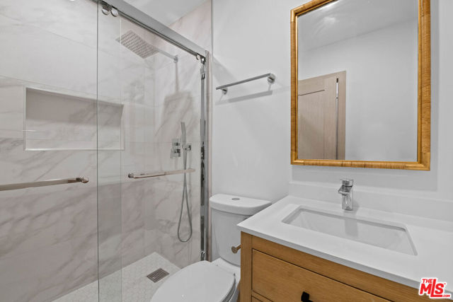 2447 N Beachwood Drive, Los Angeles CA: https://media.crmls.org/mediaz/e7a86a97-e0c2-4eca-844c-47057fd101ff.jpg