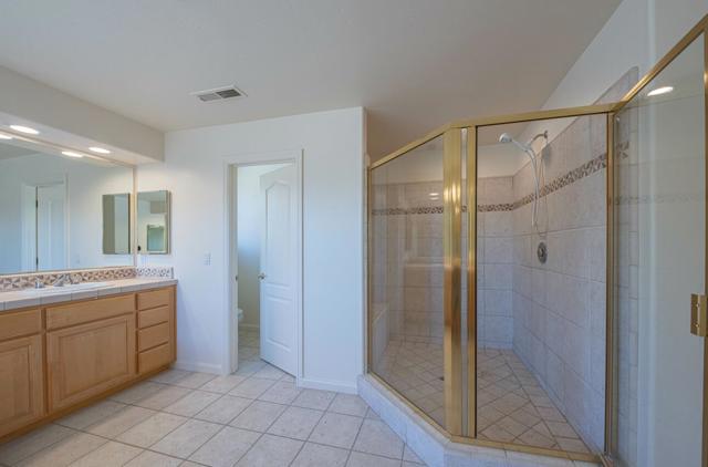 27606 Prestancia Circle, Salinas CA: https://media.crmls.org/mediaz/e7a8c643-8b3b-4c37-ae69-3a49201fdcb0.jpg