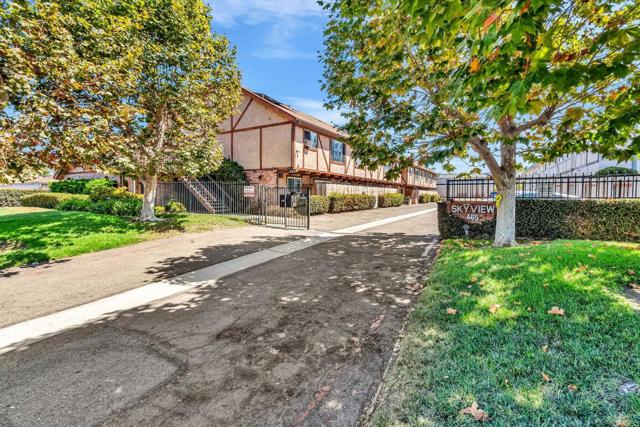 Detail Gallery Image 2 of 21 For 465 Fourth Ave #14,  Chula Vista,  CA 91910 - 2 Beds | 2 Baths