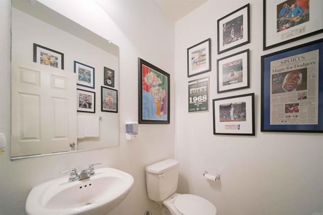 Detail Gallery Image 16 of 34 For 1260 Pershing Rd., Chula Vista,  CA 91913 - 4 Beds | 2/1 Baths