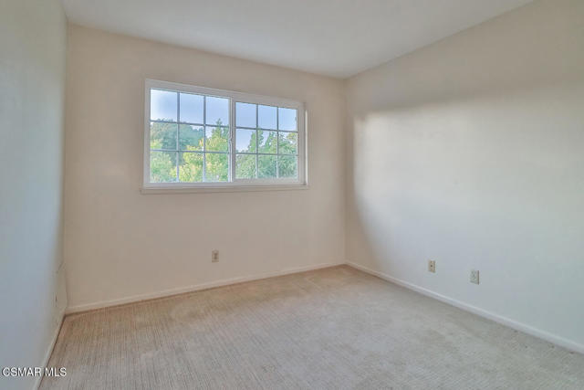 3487 E Barca Street, Camarillo CA: https://media.crmls.org/mediaz/e7aa572f-bbe5-464d-a433-293e10b5c856.jpg