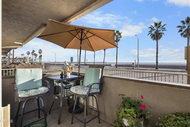 275 E Surfside Drive, Port Hueneme CA: https://media.crmls.org/mediaz/e7abcc96-293b-418c-85d5-c3f1b4a43a9d.jpg