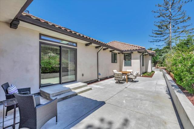 Image 38 of 75 For 18335 Lexington Drive