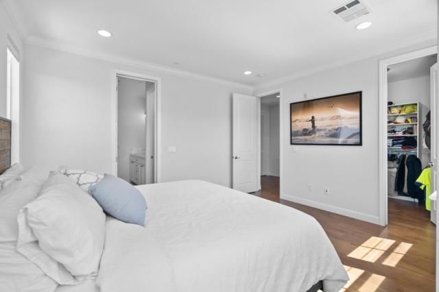 641 Turnbuckle Drive, Redwood City CA: https://media.crmls.org/mediaz/e7ac23ff-b3d7-48d8-b4c0-31dd3c5d6bea.jpg