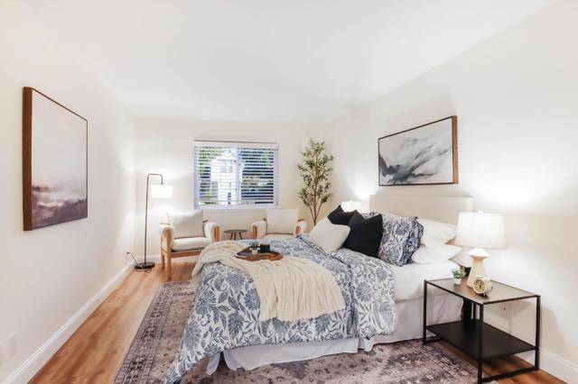 1318 B Street, Hayward CA: https://media.crmls.org/mediaz/e7ac9ae3-e5cf-49ac-96b1-4e09a120f3ea.jpg